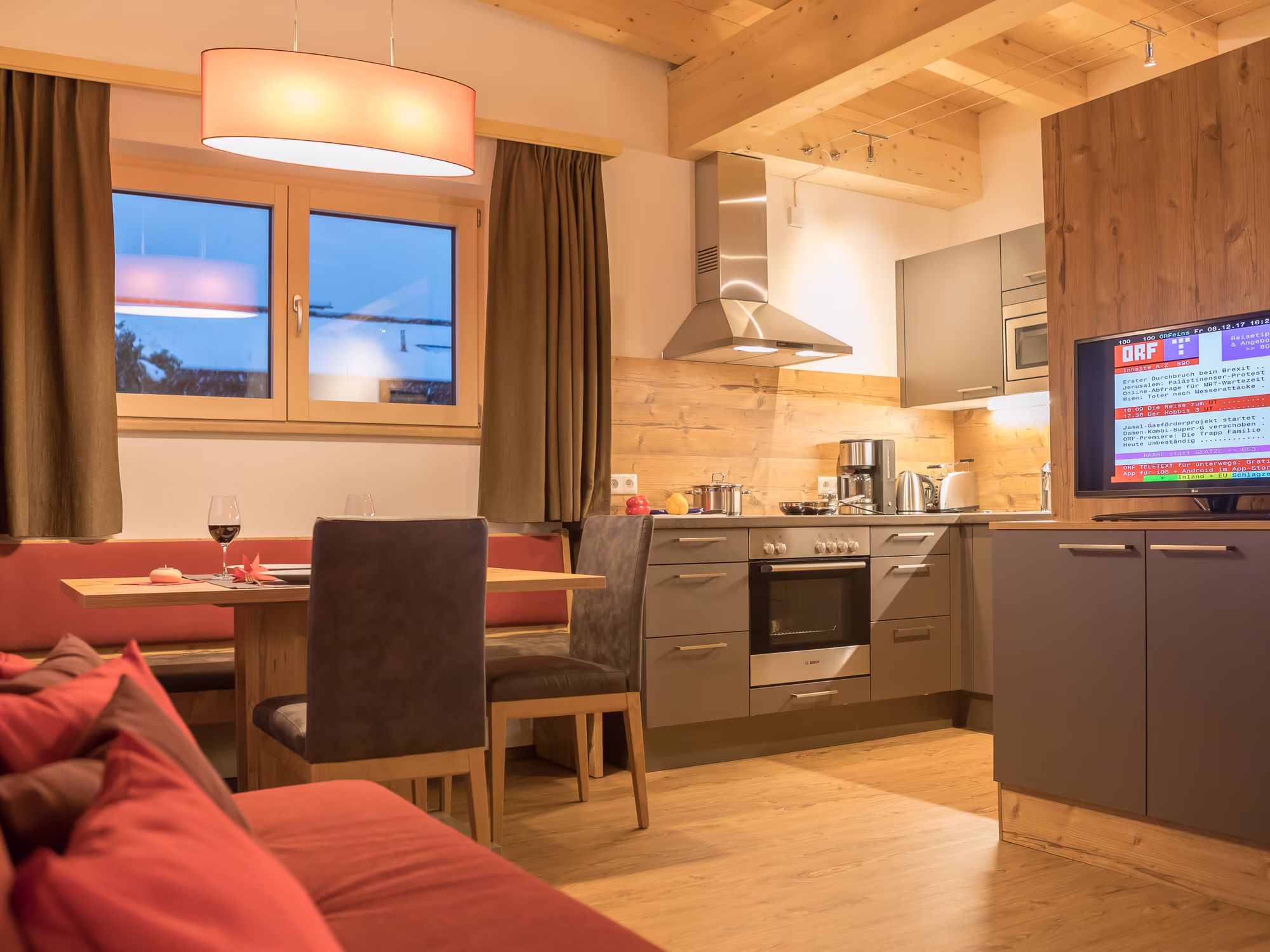 Küche - Ferienwohnung Abendrot, Herzblut Appartements Mayrhofen